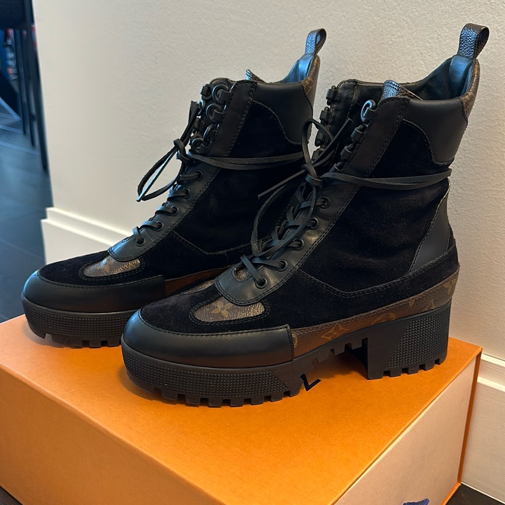Louis Vuitton Laureate Platform Desert Boot size 40